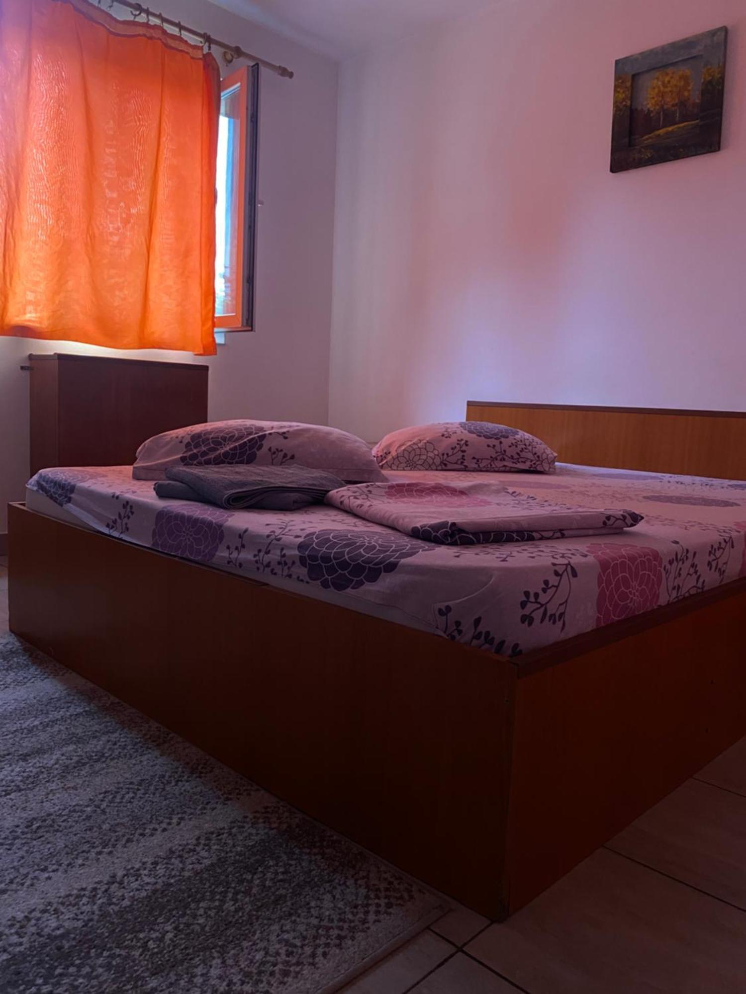 Quiet Garden 1St Floor Villa Bucureşti Eksteriør bilde